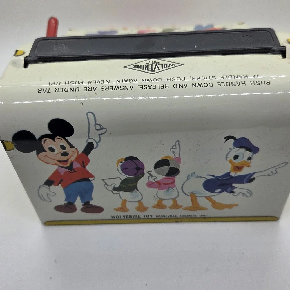 1970 VINTAGE ~MICKEY MOUSE And HIS PALS~ FUN QUIZ~‎ TIN TOY GAME~ WOLVERINE